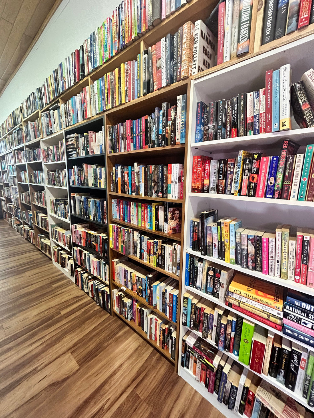 Holiday Gift Guide for Every Book Lover